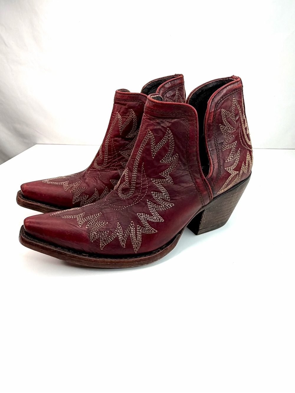 Ariat Burgundy Western Ankle Boots